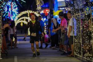 BIB: 
                            <button type="button" onclick="openModal(24875508)" class="btn btn-primary btn-sm float-right btn-popup" data-toggle="modal" data-target=".modal-high-quality">
                        <i class="fas fa-shopping-cart"></i> Add to Cart
                    </button>
                                            <button type="button" onclick="isThisMe(24875508, true)" class="btn btn-success btn-sm float-right btn-popup btn-isme hidden" data-toggle="tooltip" data-placement="bottom" title="นี่คือรูปของคุณใช่ไหม คลิกที่นี่เพื่อเอาเข้าอัลบั้ม">
                        <i class="fas fa-plus"></i> Add to album
                    </button>
                    <button type="button" onclick="isThisMe(24875508, false)" class="btn btn-warning btn-sm float-right btn-popup btn-isnotme hidden">
                        <i class="fas fa-ban"></i> Remove from album
                    </button>